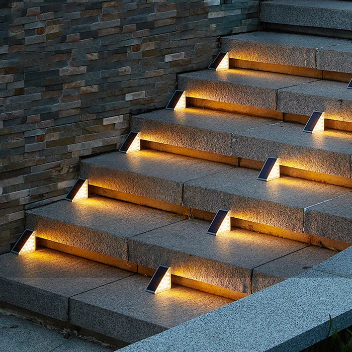 Stílusos és Modern LED Lépcsővilágítás - StepBright