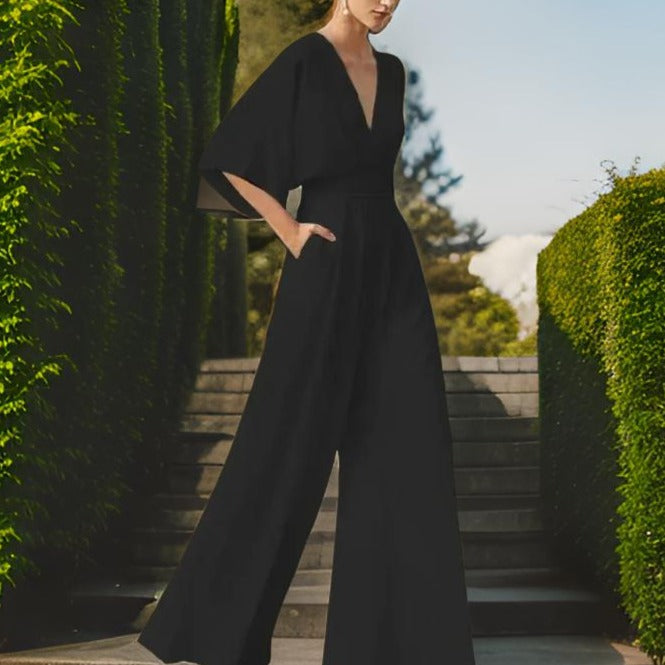 V-nyakú jumpsuit háromnegyedes ujjal - Aurora Chic